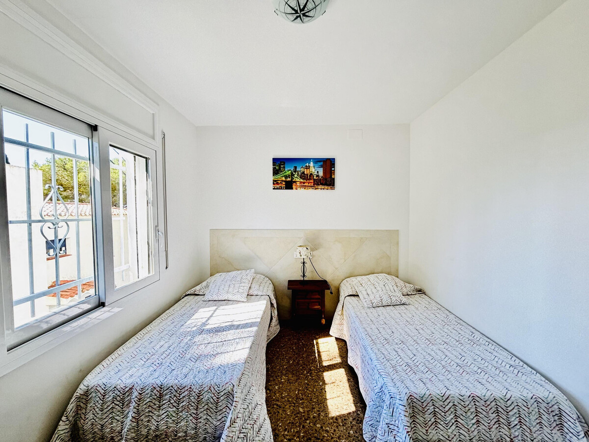 Apartamento Corsario: terraza con vistas al mar, 1 min playa - Photo 12