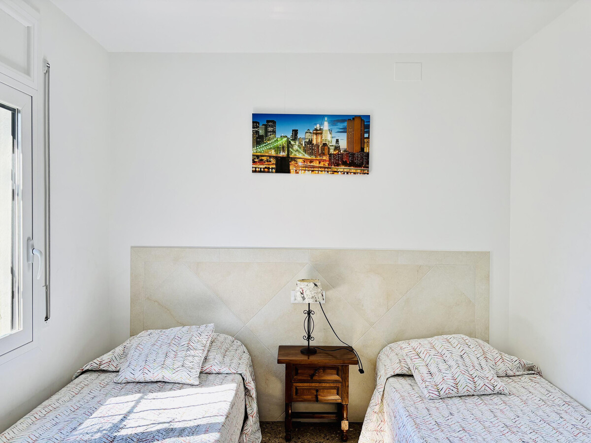Apartamento Corsario: terraza con vistas al mar, 1 min playa - Photo 14