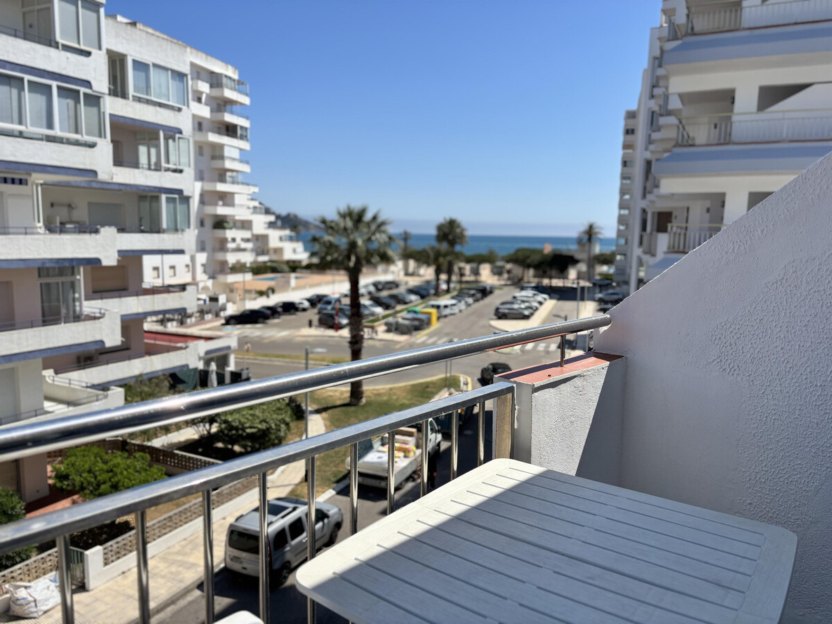 Appart 4 pers. face mer, terrasse vue Roses - Photo 3