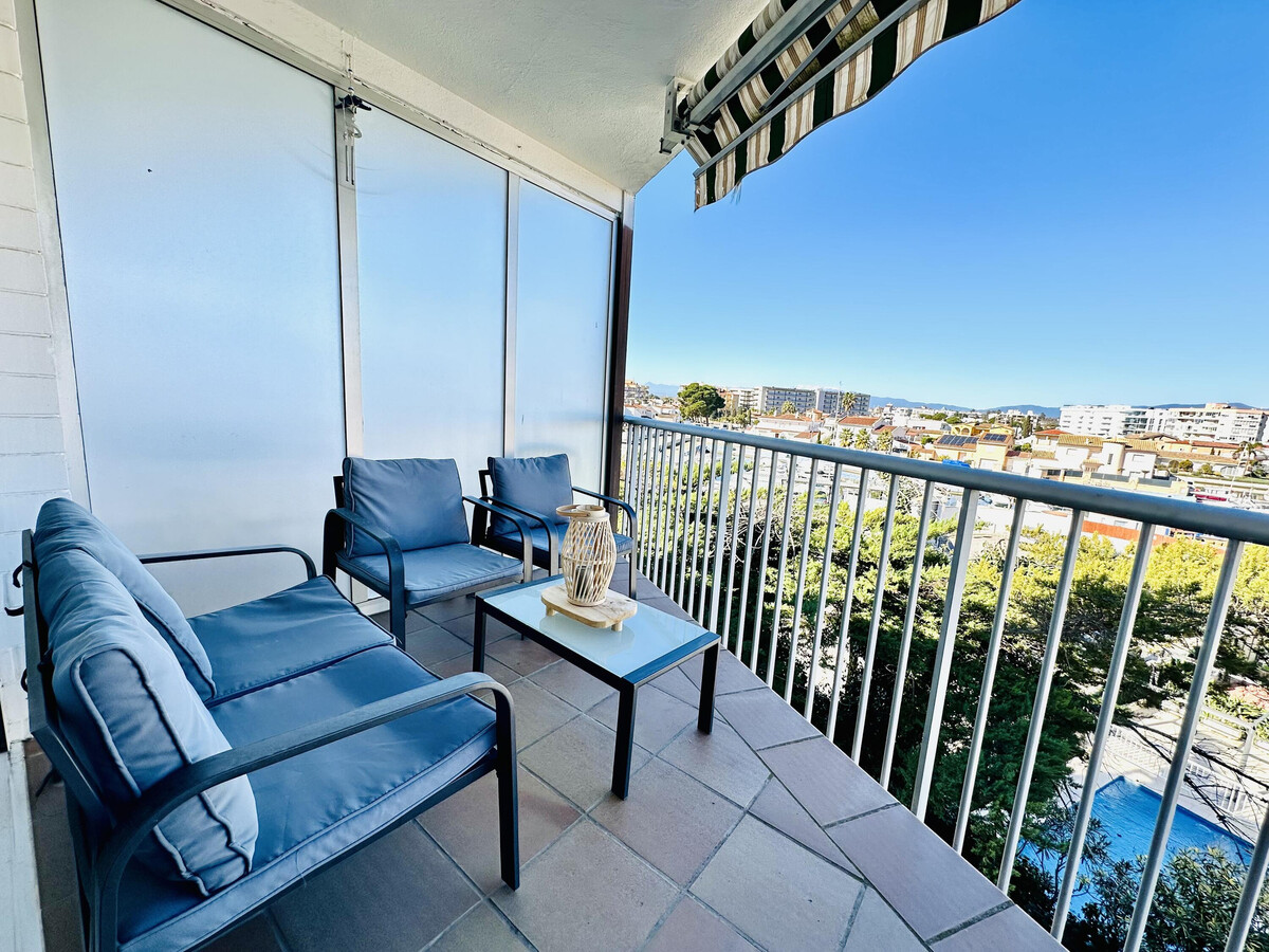 Appartement 2ch Roses – Vue canal, terrasse 10m² - Photo 4
