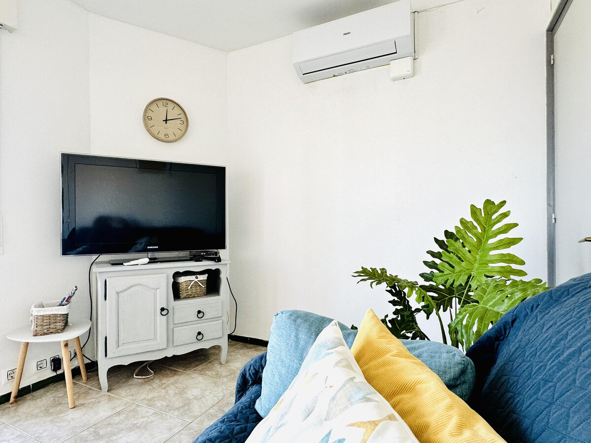 Appartement 2ch Roses – Vue canal, terrasse 10m² - Photo 7