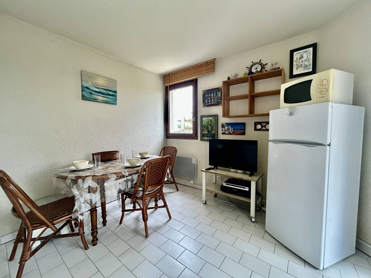 Studio cabine 4 pers, piscine, 30m de la plage - Photo 11