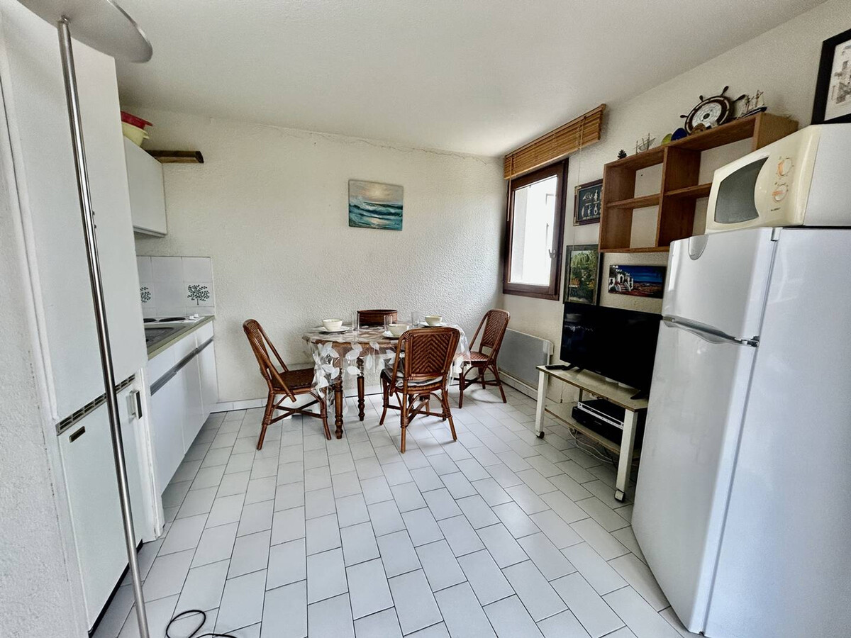 Studio cabine 4 pers, piscine, 30m de la plage - Photo 13