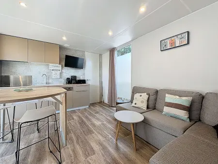 Mobil-home tout confort 6 pers, 3 ch, 2 sdb, piscine, à 200m de la plage, plein cœur de Jullouville - Photo 2
