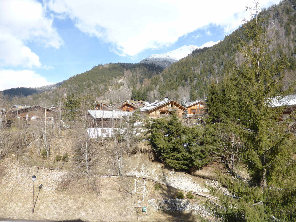 Studio mezzanine 37 m² vue montagne aux Contamines - Photo 10