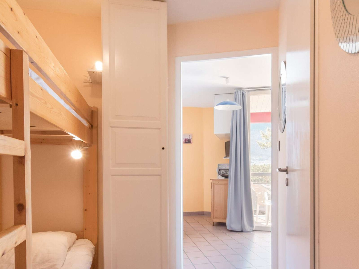Studio 4 pers Briançon, balcon sud face Mélezin - Photo 11