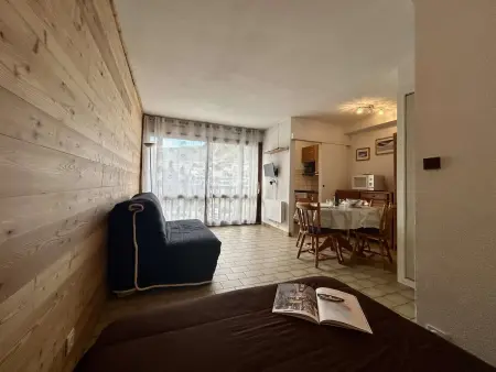 Studio 25 m² Briançon, 150 m centre-ville et télécabine : photo 13