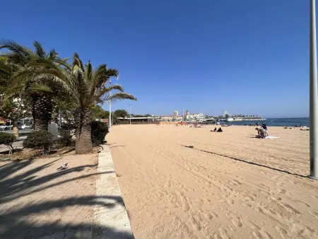 Studio cabine 4 couchages à 200m de Port Fréjus : photo 15