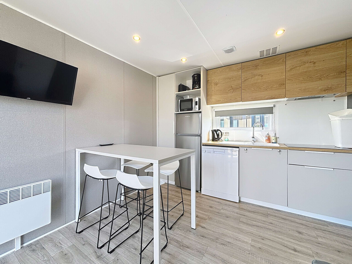 Mobil-home 2 ch, piscine chauffée à 200 m de la plage - Photo 6