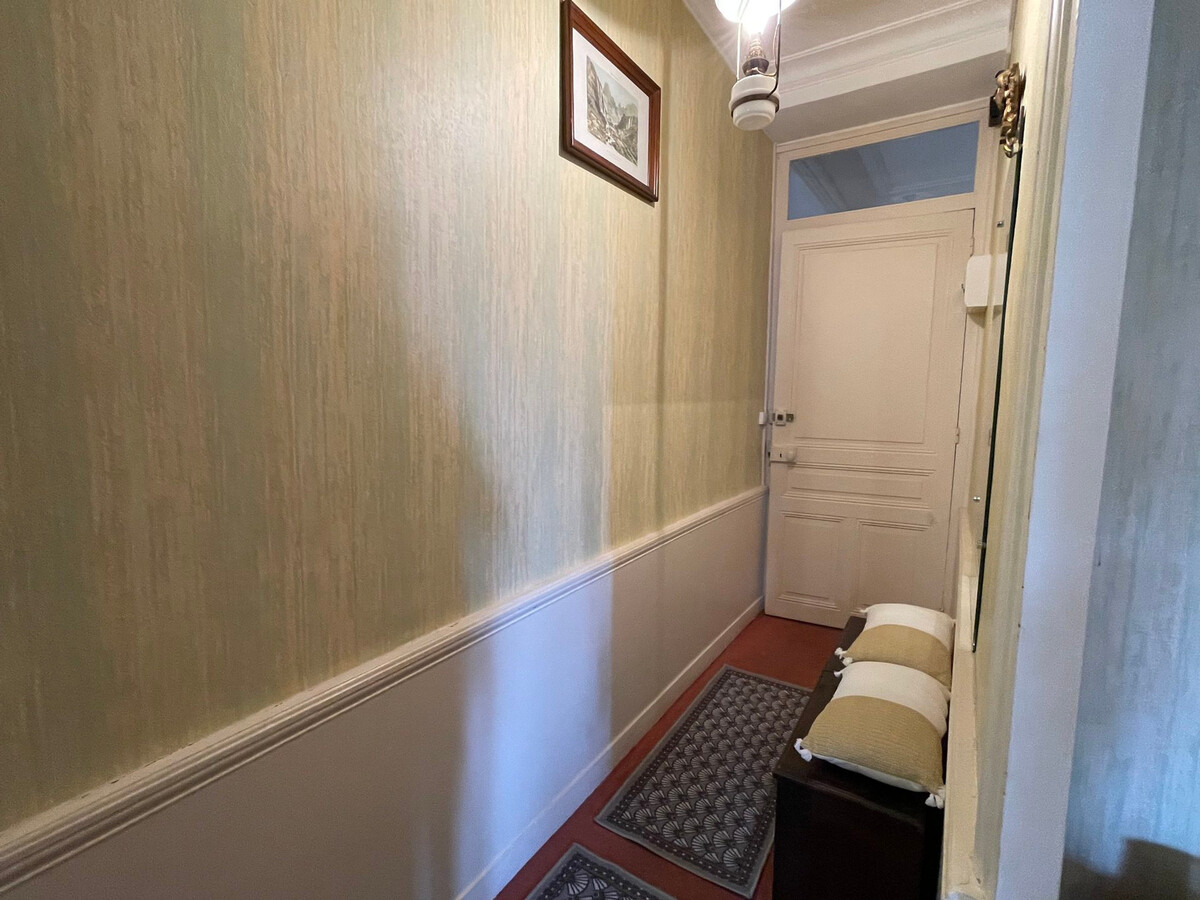 Studio 53m² centre-ville Aix-les-Bains, balcon Sud-Ouest - Photo 13