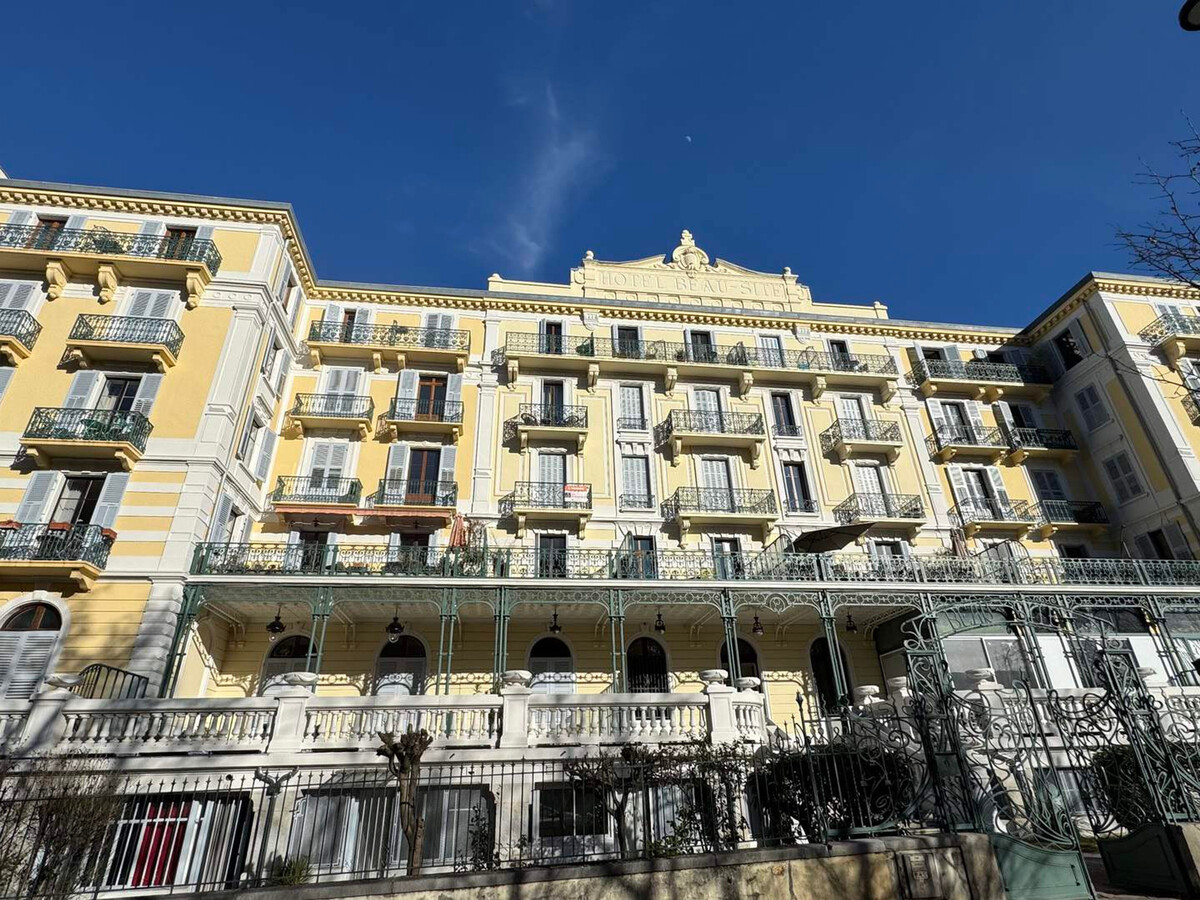 Studio 53m² centre-ville Aix-les-Bains, balcon Sud-Ouest - Photo 15