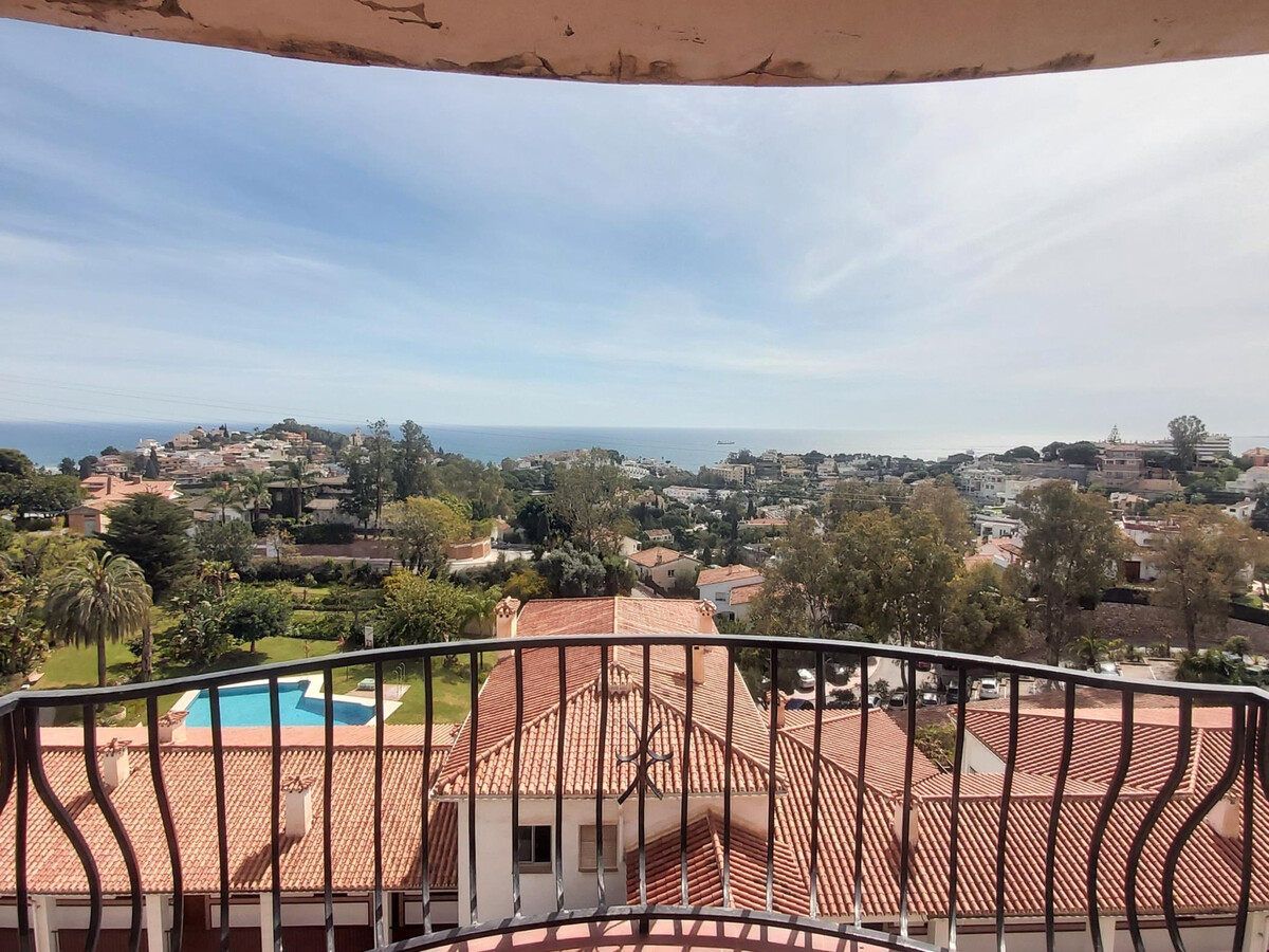 Appartement 2 ch à Málaga, piscine et vue mer à 5 min de plage - Photo 2