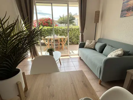 Location appartement à Gruissan, Appartement climatisé, 2 pièces, piscine, terrasse, parking privé, proche port - Gruissan
