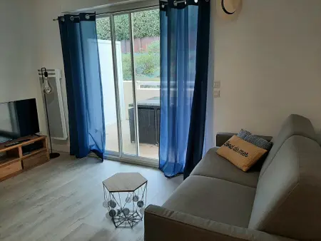 Appartement cosy avec balcon, proche centre et plages, parking inclus - Photo 7