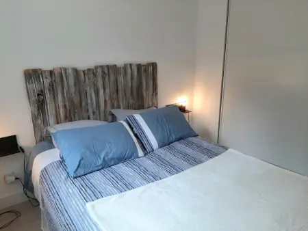 Appartement cosy avec balcon, proche centre et plages, parking inclus - Photo 10