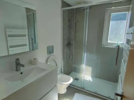 Appartement 2 pièces proche thermes et pistes à Cauterets : photo 5