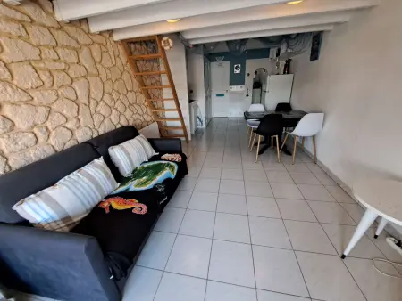 Studio Mezzanine pour 4 à Marseillan avec Parking Privé, TV et Cuisine Équipée - Photo 1