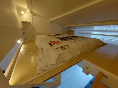 Studio Mezzanine pour 4 à Marseillan avec Parking Privé, TV et Cuisine Équipée - Photo 4