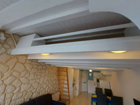 Studio Mezzanine pour 4 à Marseillan avec Parking Privé, TV et Cuisine Équipée - Photo 7