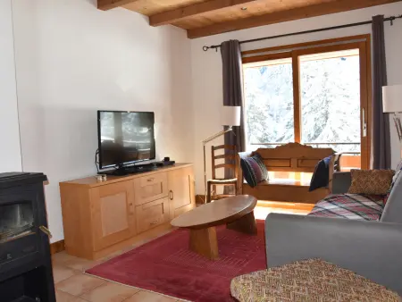 Location appartement à Pralognan la Vanoise, Appartement chalet 4 pièces, proche centre, animaux admis