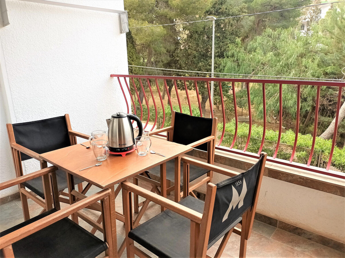 Appartement central Roses, plage à 50m, clim, terrasse - Photo 4