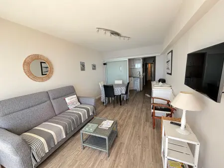 Appartement T2 avec balcon face mer, Location Appartement 4 personnes à Les Sables d'Olonne - Photo 3