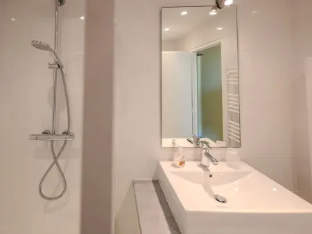 Appartement T2 avec balcon face mer, Location Appartement 4 personnes à Les Sables d'Olonne - Photo 9