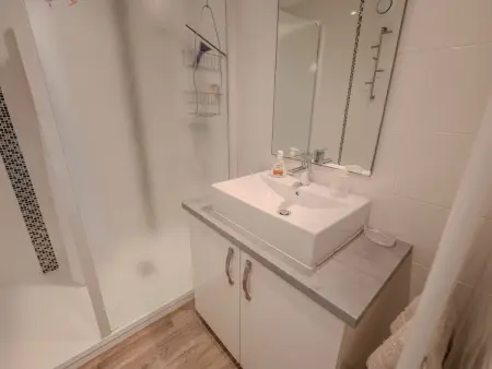 Appartement T2 avec balcon face mer, Location Appartement 4 personnes à Les Sables d'Olonne - Photo 10