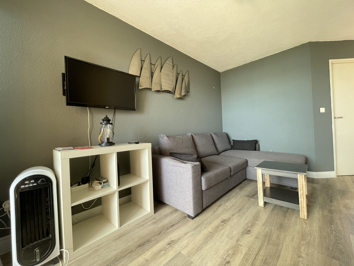 Appartement 2 pièces à Sète, 50 m des plages, terrasse vue mer - Photo 7