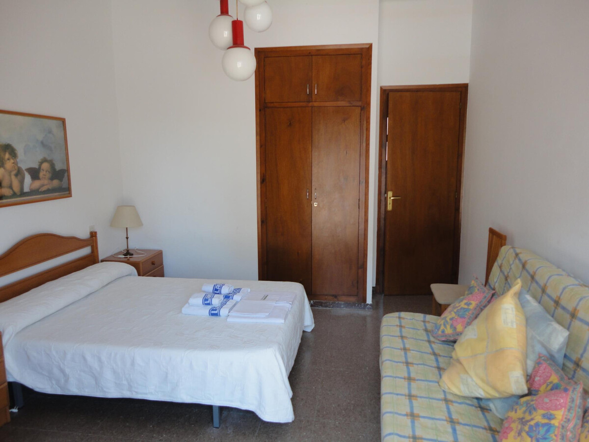 Appartement RDC 2 chambres à 250m de la plage - Photo 2