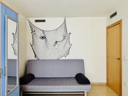 Appartement face à la mer à Roses, 2 chambres, terrasse 15 m² : photo 13