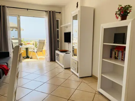 Benimar – Appartement vue océan à Costa Adeje : photo 14