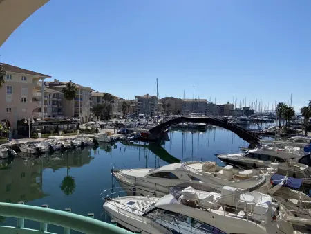 Appartement vue mer et port à Fréjus, terrasse et parking : photo 13