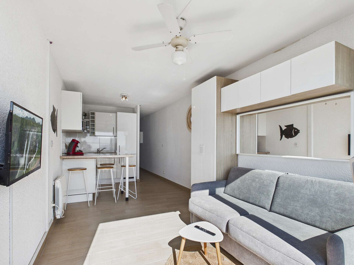 Studio cabine pieds dans l'eau au Grau d'Agde avec terrasse - Photo 6