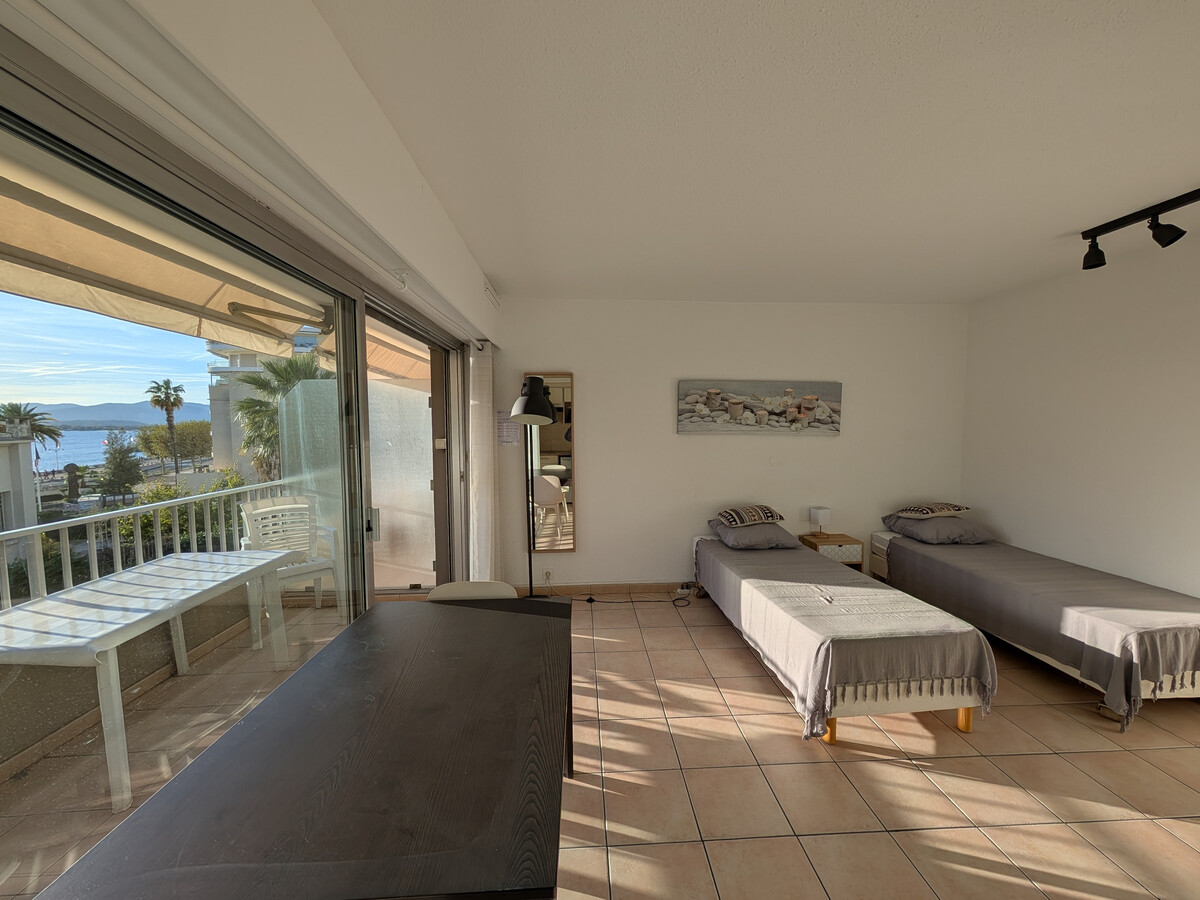 Studio vue mer climatisé à 50m de la plage - Photo 1