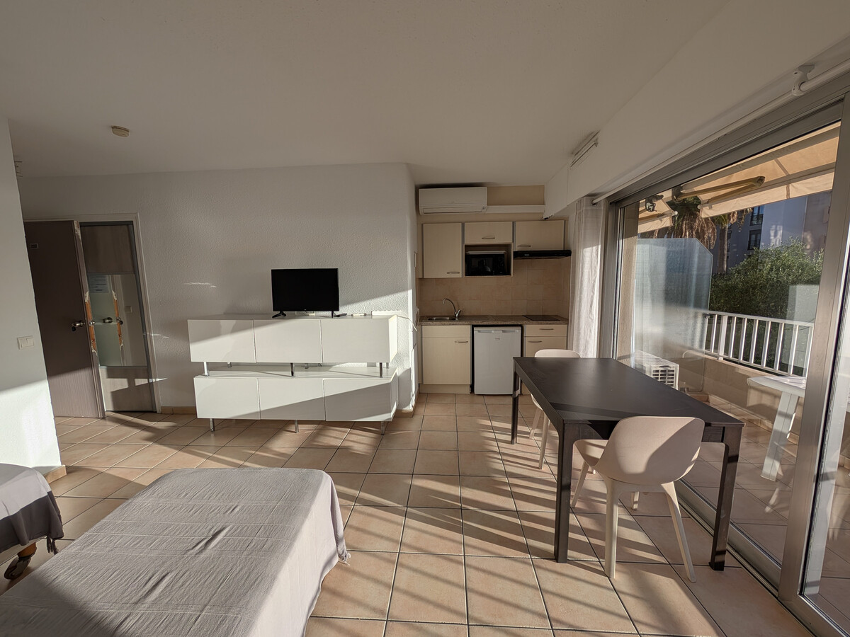 Studio vue mer climatisé à 50m de la plage - Photo 6