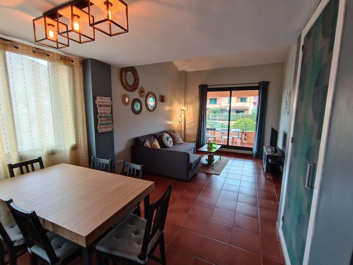 Appartement 6 pers. Marina Sant Jordi, piscine et terrasses - Photo 10