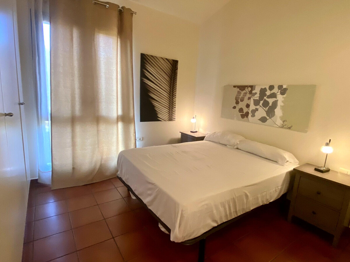 Appartement 6 pers. Marina Sant Jordi, piscine et terrasses - Photo 18