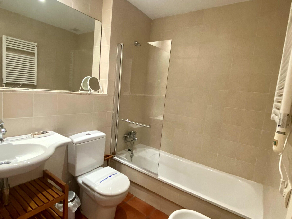 Appartement 6 pers. Marina Sant Jordi, piscine et terrasses - Photo 23