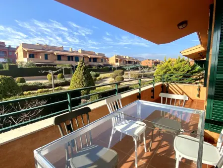 Location appartement à L'Ametlla de Mar, Appartement confortable avec piscine, proche plage et activités, Costa Dorada