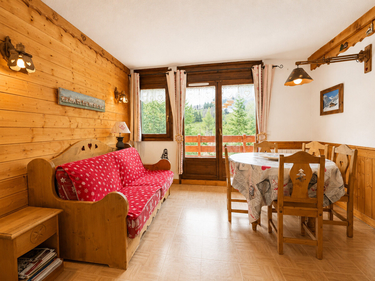 Appartement 3 pièces skis aux pieds avec piscine - Photo 1
