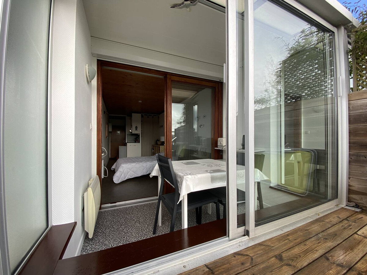 Studio vue mer avec terrasse à 400m de la plage - Photo 6