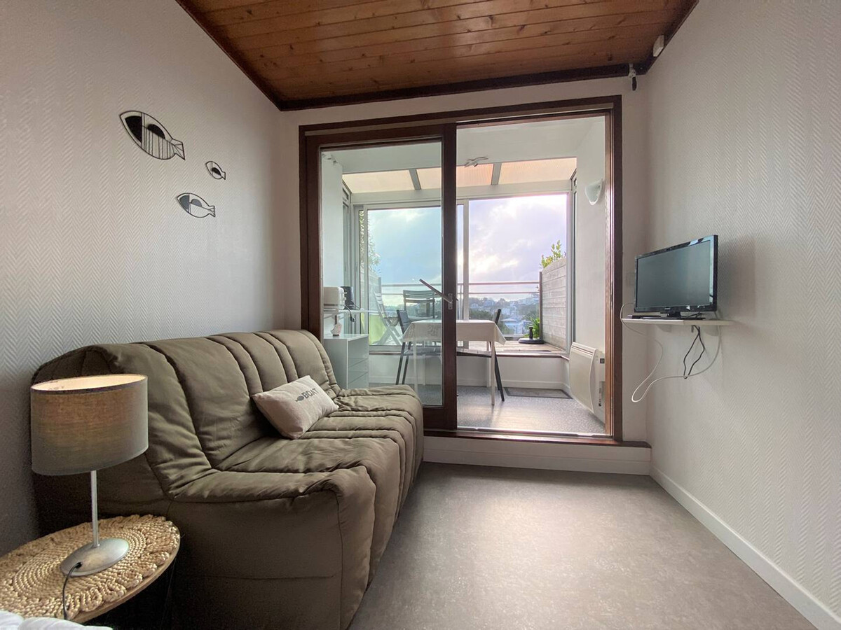 Studio vue mer avec terrasse à 400m de la plage - Photo 10