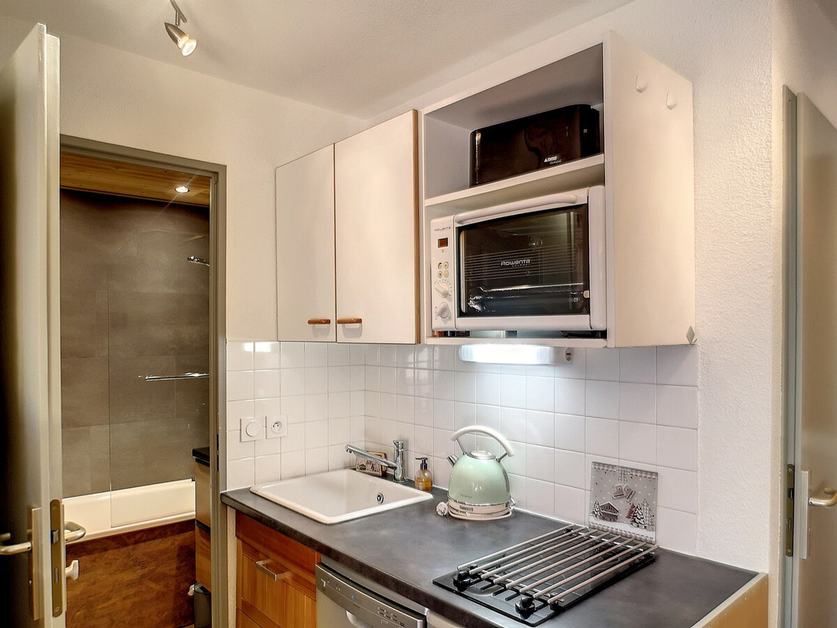 Appartement 2 pers. aux Menuires, balcon Sud-Ouest, ski aux pieds - Photo 9