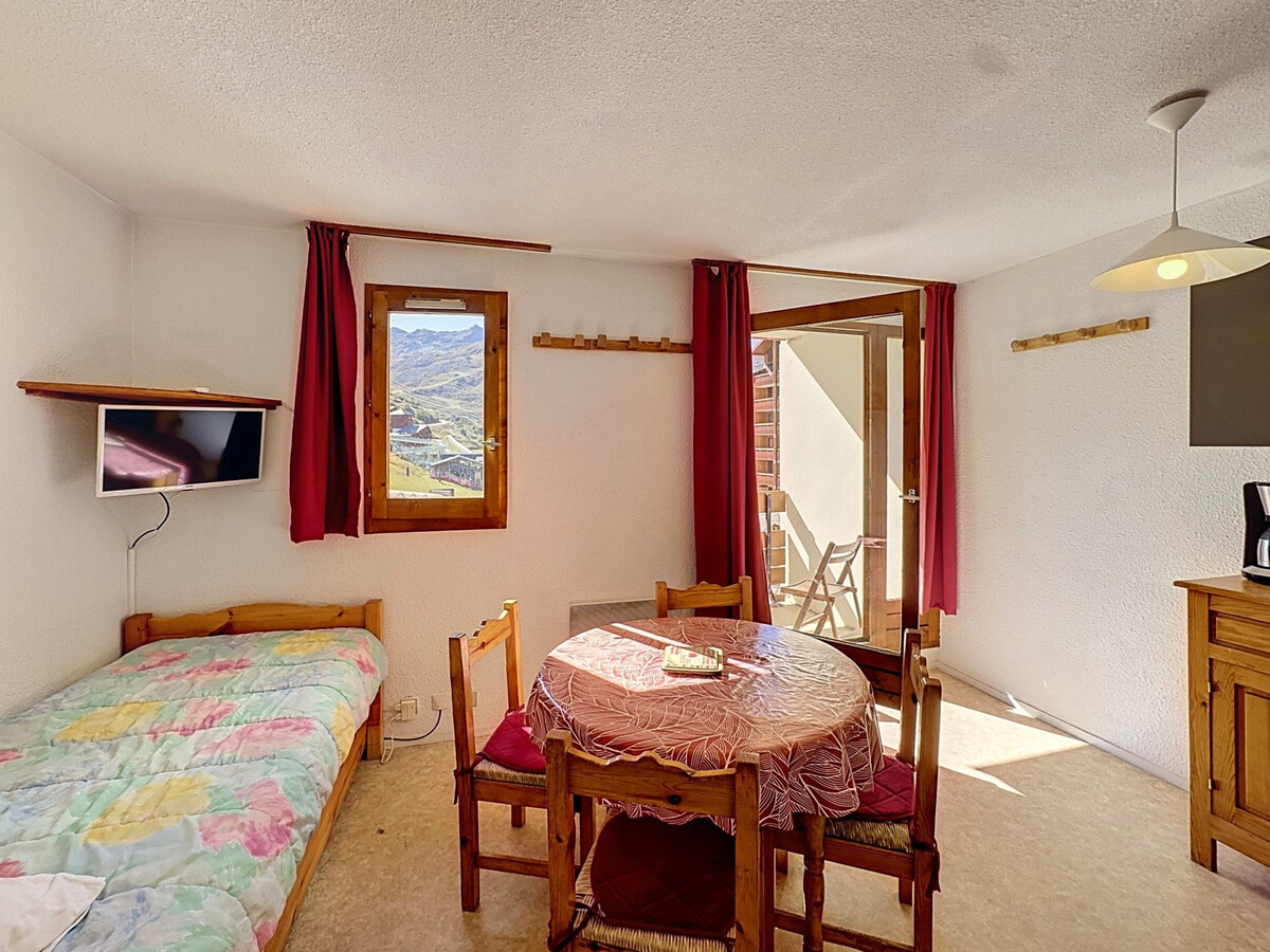 Studio cabine 4 pers aux Menuires, balcon sud vue pistes - Photo 5