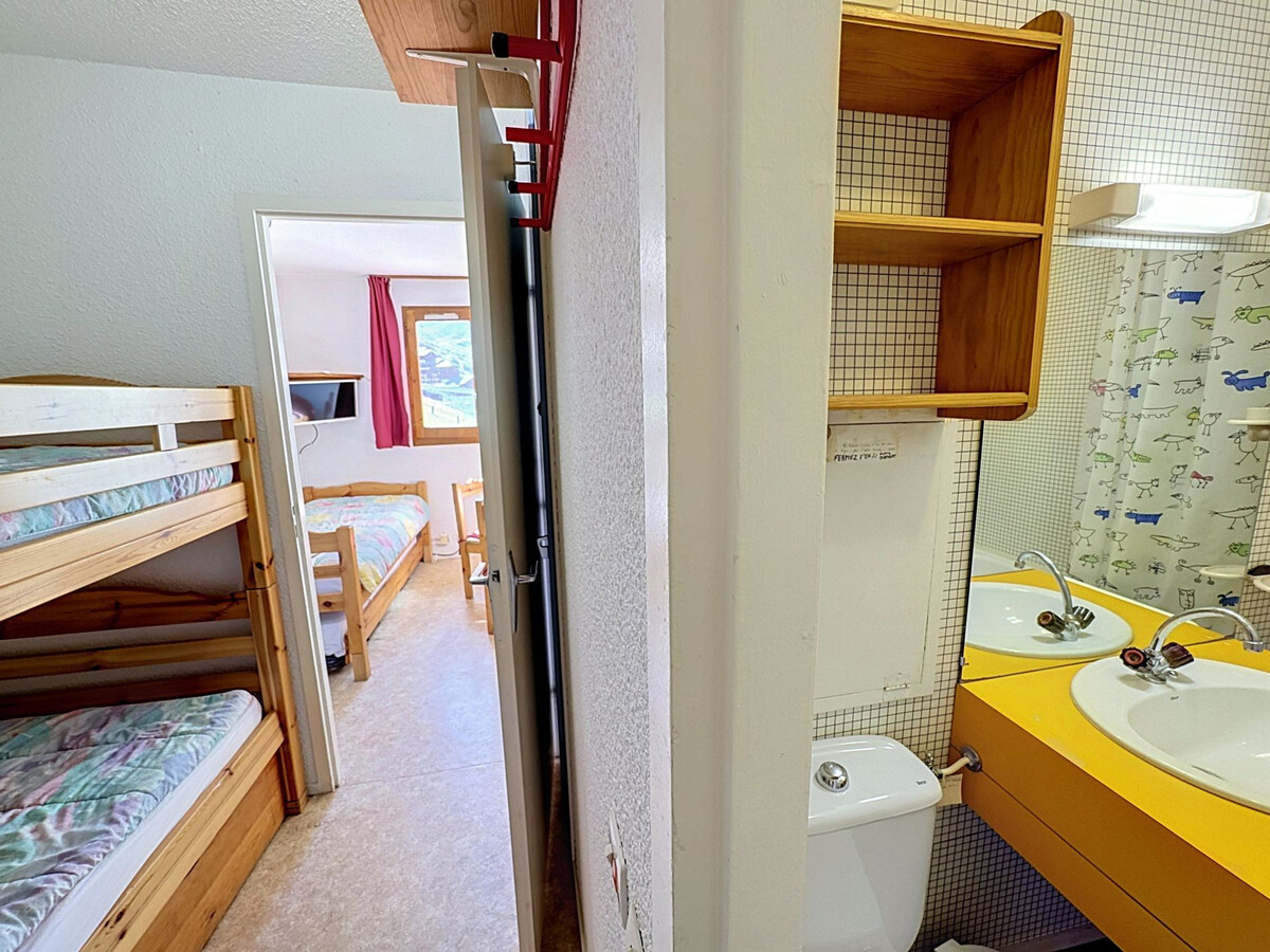 Studio cabine 4 pers aux Menuires, balcon sud vue pistes - Photo 11