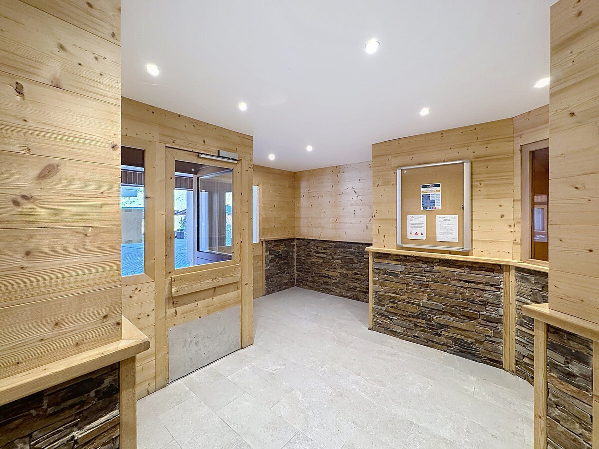 Studio cabine 4 pers aux Menuires, balcon sud vue pistes - Photo 14