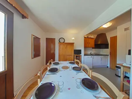 T2 6 pers. centre Grand-Bornand, balcon sud, parking : photo 5