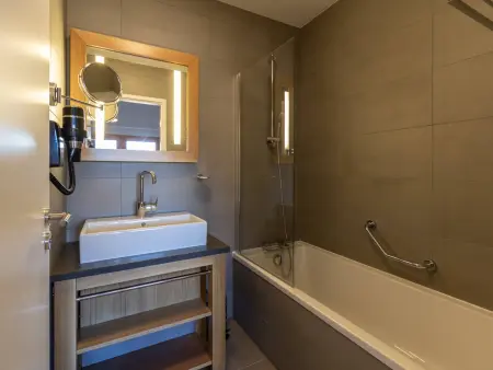 Apt 4 pièces 73 m² avec piscine et spa aux Arcs 1800 : photo 9