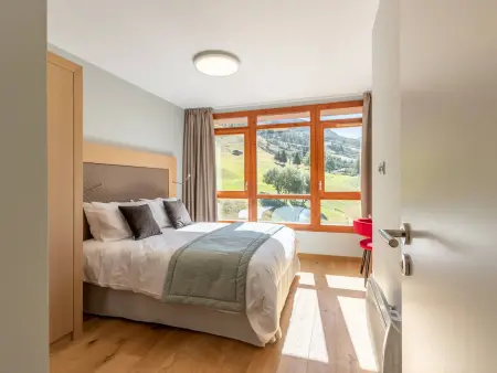 Duplex 4 chambres, piscine et spa aux Arcs 1800 : photo 18